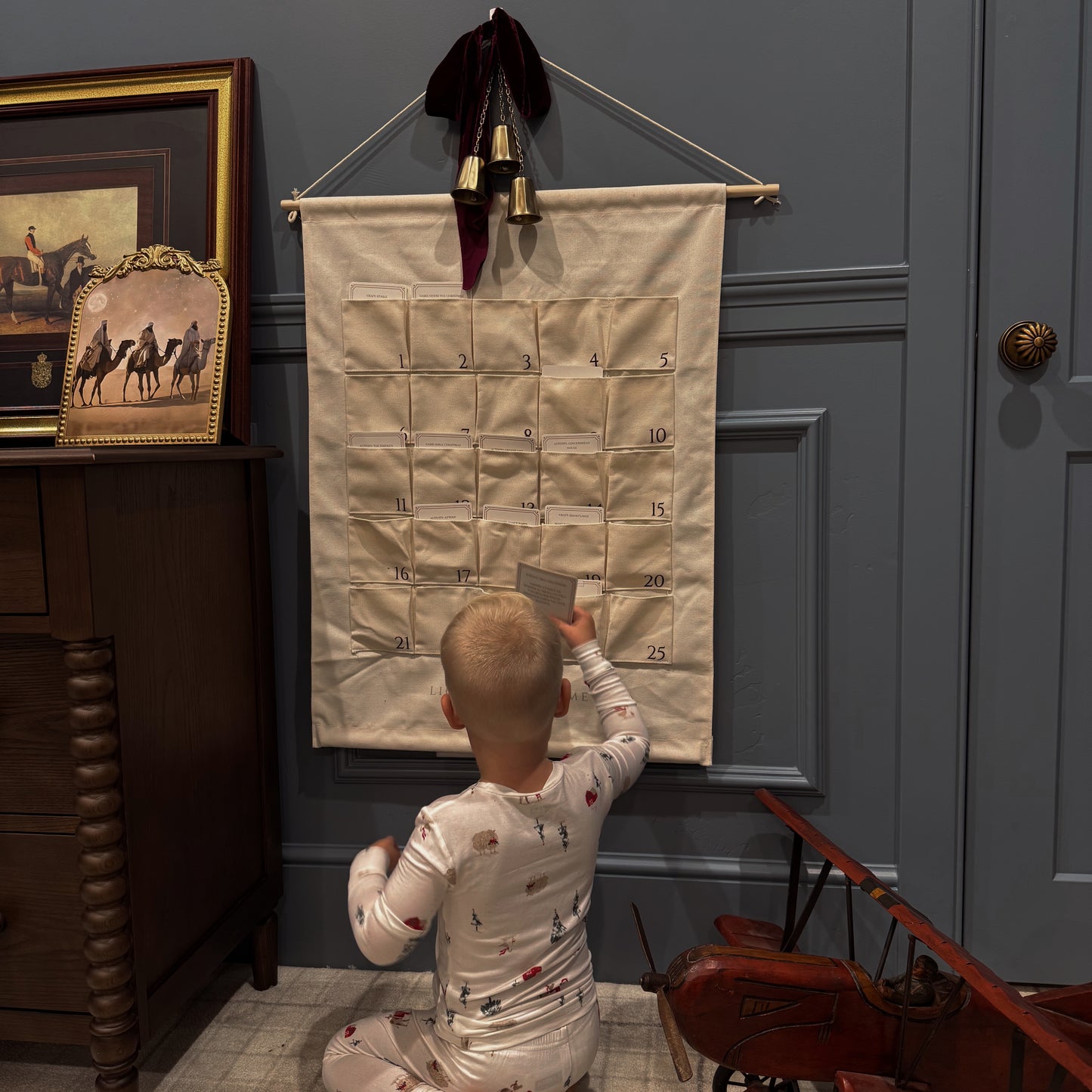 Advent Calendar with Activities & Christ Focused Cards