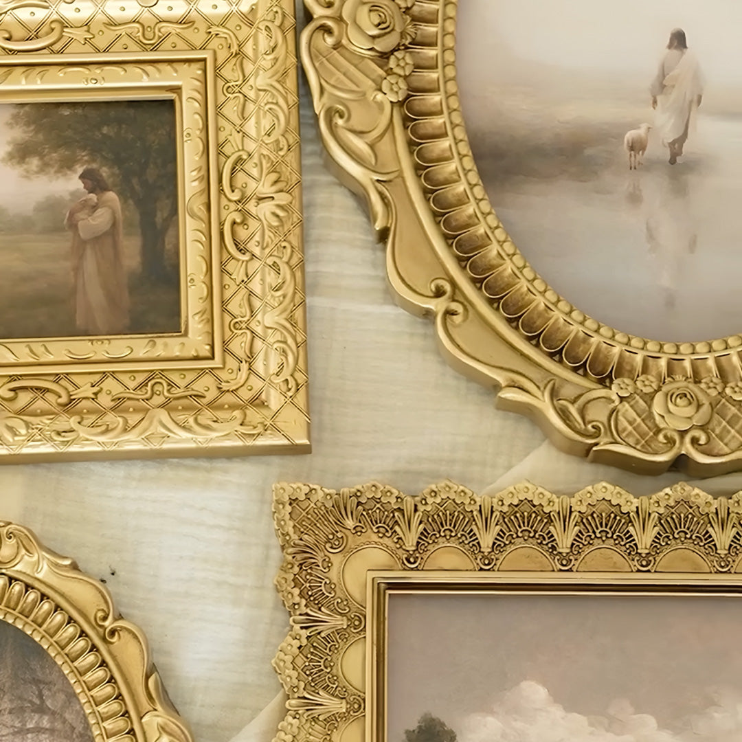 The Heirloom Oval Frame - 12x14