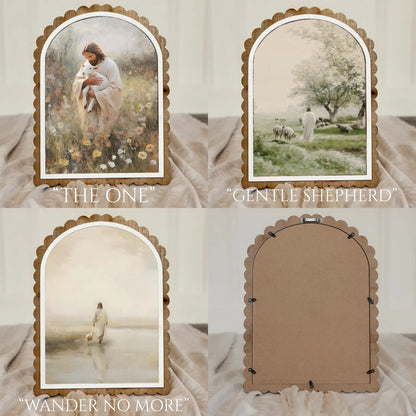 Scalloped Arch Wooden Frame - 10x14