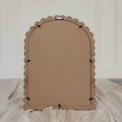 Scalloped Arch Wooden Frame - 10x14