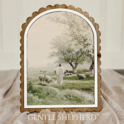 Scalloped Arch Wooden Frame - 10x14